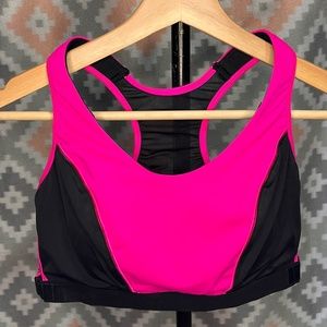 Sport by Cacique: Adjustable Breathable Mesh Back Sz. 36C Sports Bra